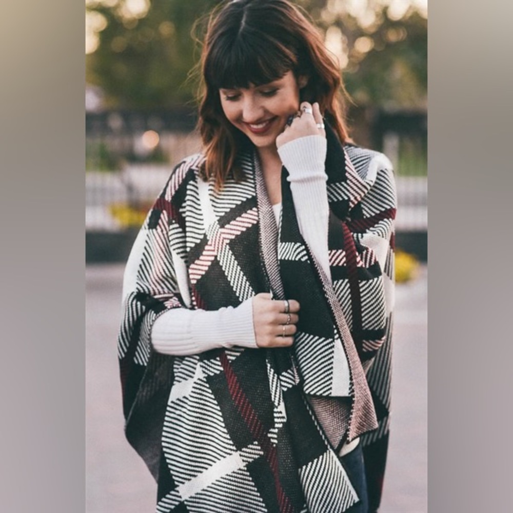 OVERSIZED OPEN FRONT PLAID PONCHO IN BLACK, RED, AND WHITE ONE SIZE FITS ALL - Picture 2 of 14